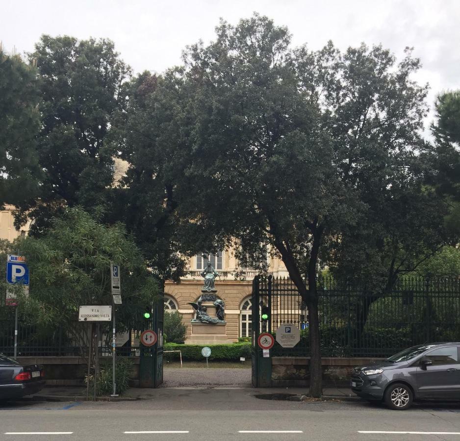 Appartamento In Centro Zona Fiera,Davanti Al Galliera Génova Exterior foto