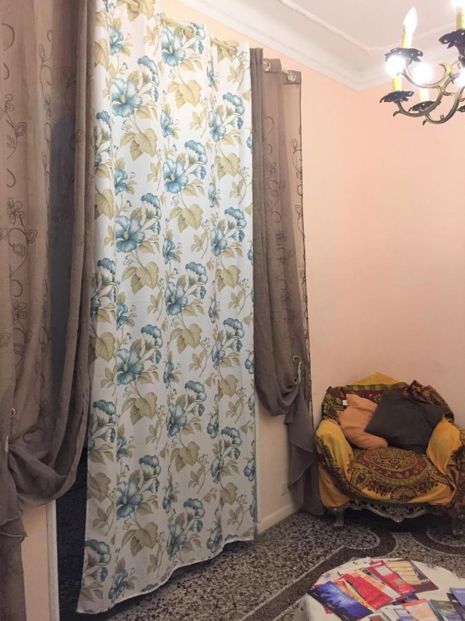 Appartamento In Centro Zona Fiera,Davanti Al Galliera Génova Exterior foto